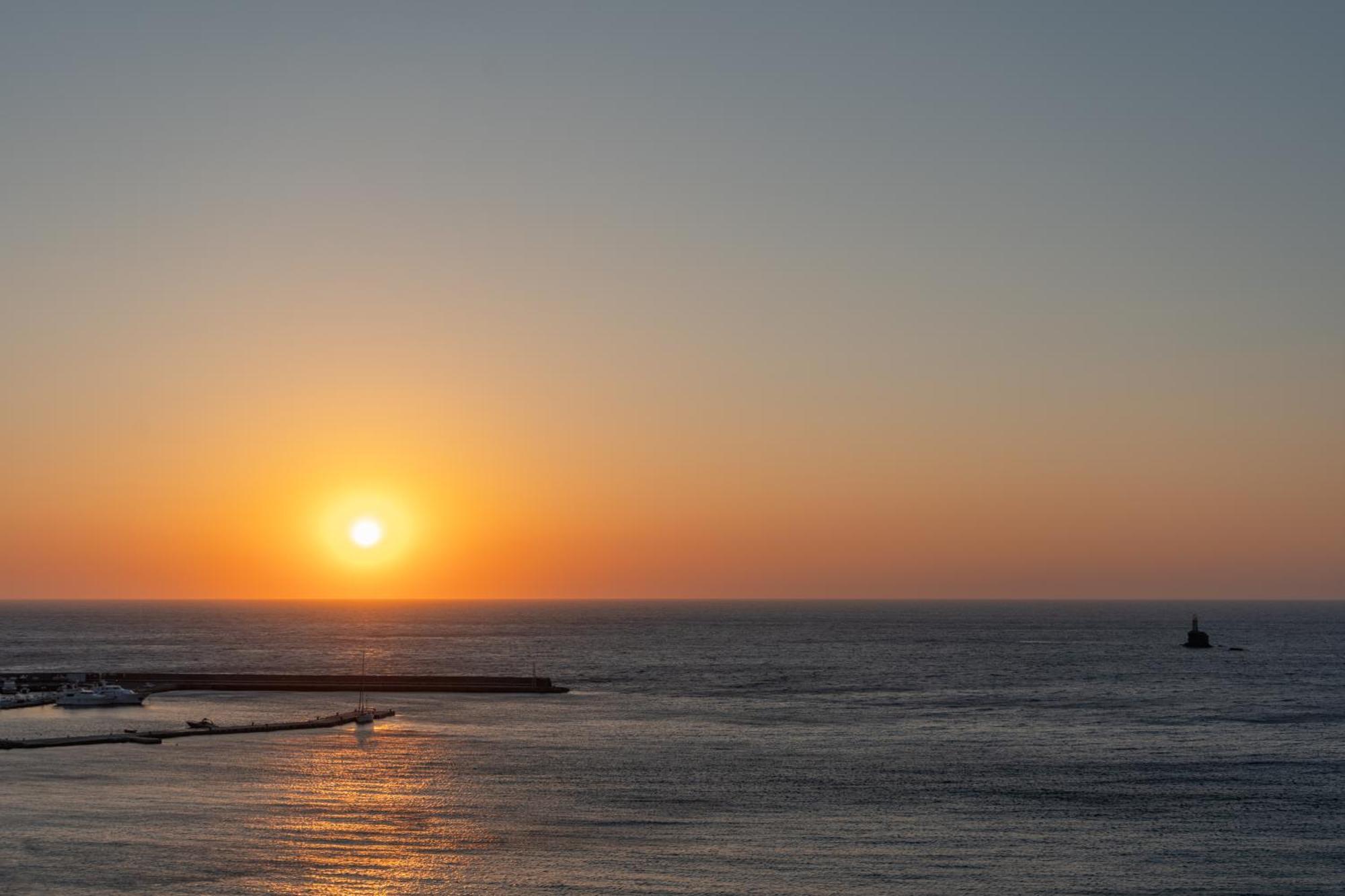 Golden Vista, Beachfront Suites By Explore Andros Exterior foto